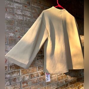 Friful Raccolta Carter Cream Wide Sleeve Top NWT Japanese minimalist style